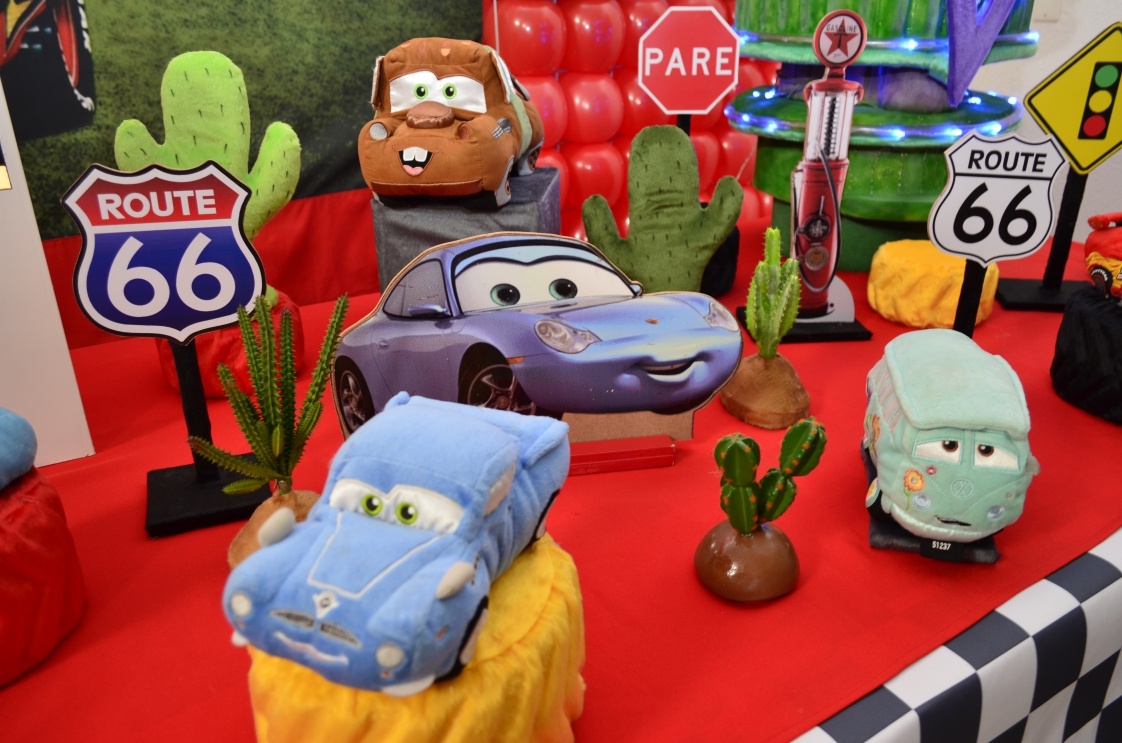 Carros-1-detalhes-2.jpg