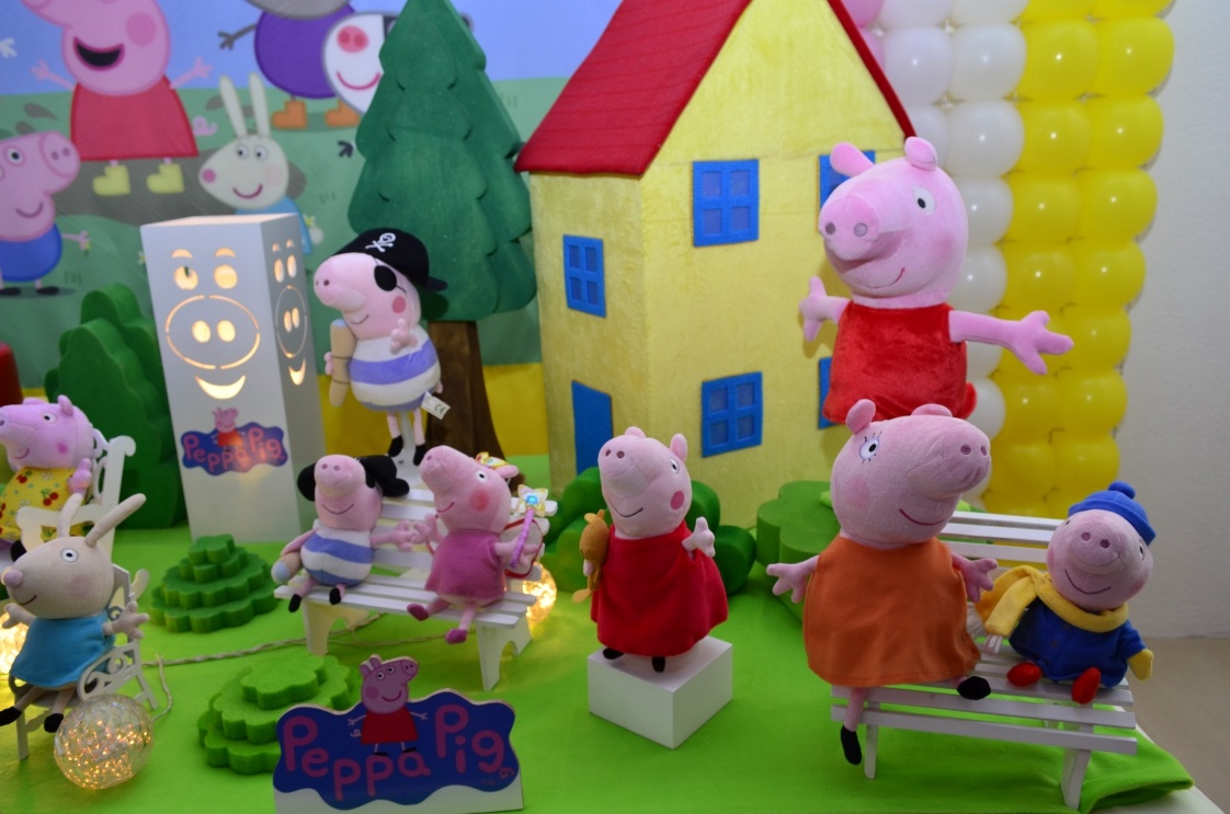 Peppa-Pig-menina-detalhes-2.jpg