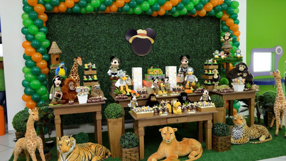Rustica-Mickey-Safari-com-muro-ingles.jpg